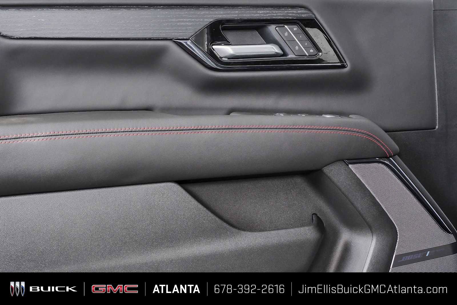 New 2026 GMC Yukon XL AT4 Ultimate AWD/4WD image 7
