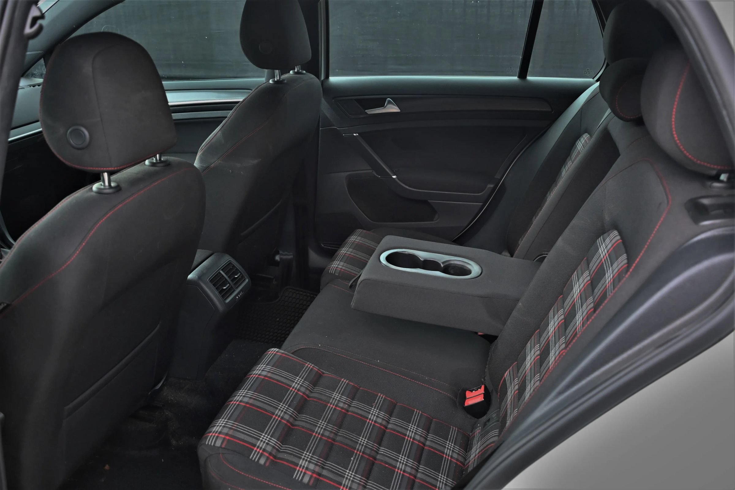 Used 2020 Volkswagen GTI S FWD image 17