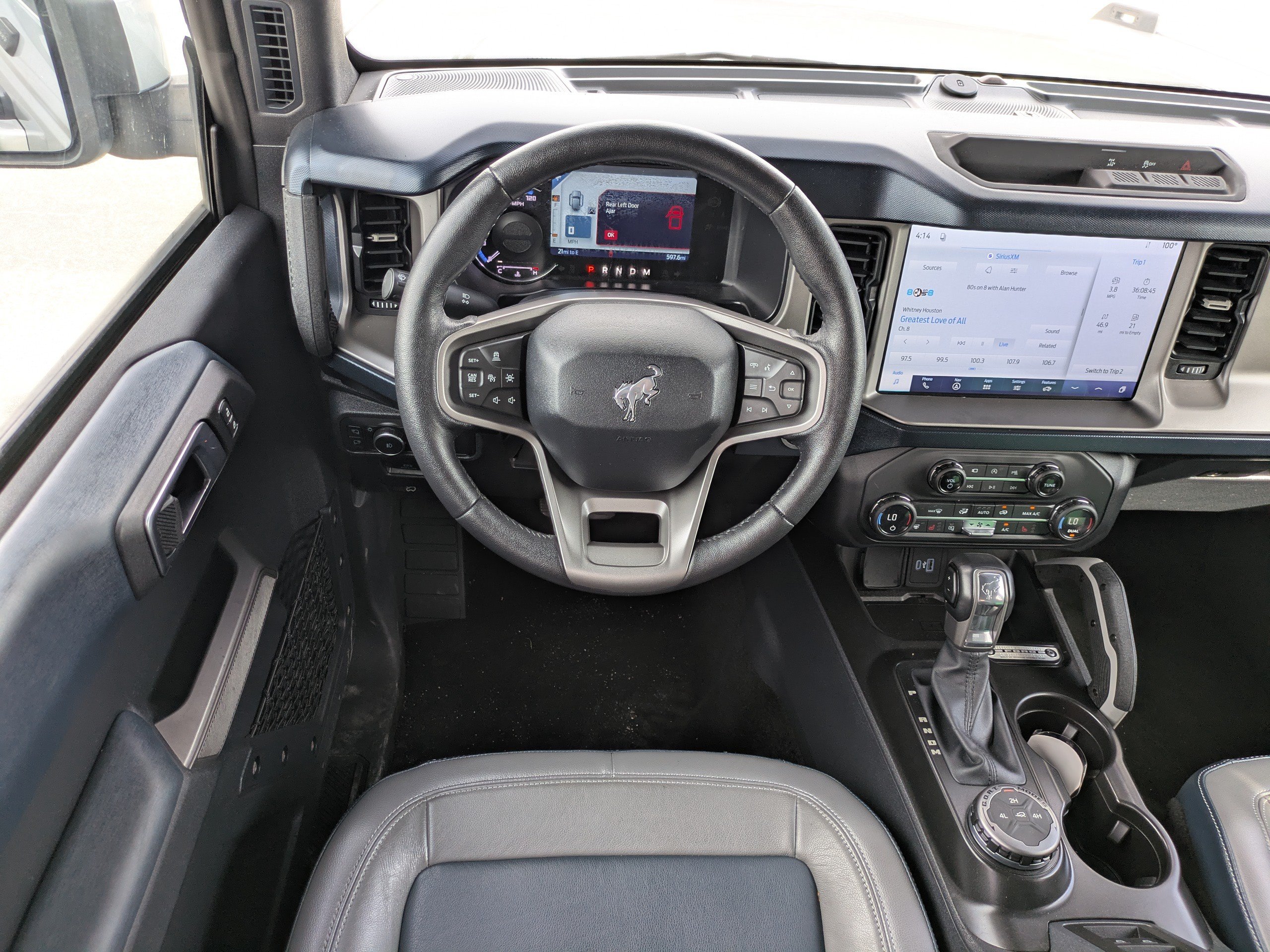 Used 2021 Ford Bronco Outer Banks AWD/4WD image 15