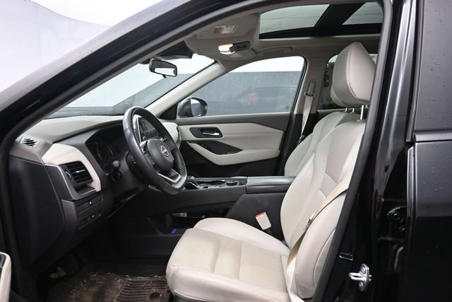 Used 2023 Nissan Rogue SV w/ SV Premium B Package AWD/4WD image 12