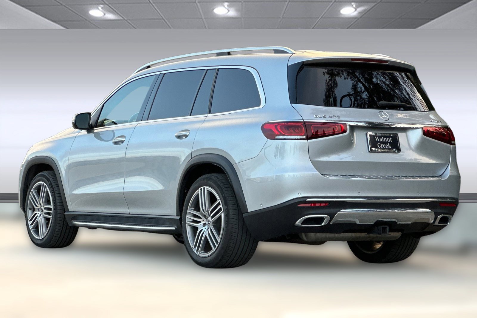 Used 2022 Mercedes-Benz GLS 450 4MATIC image 7