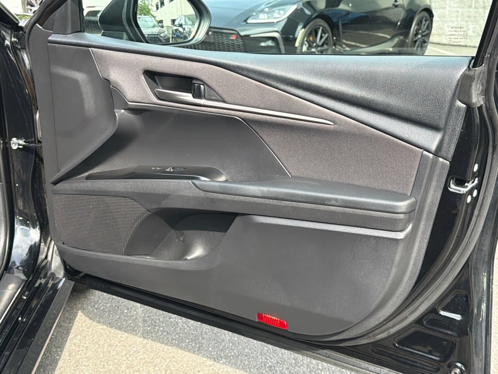 Used 2026 Toyota Camry LE FWD image 12