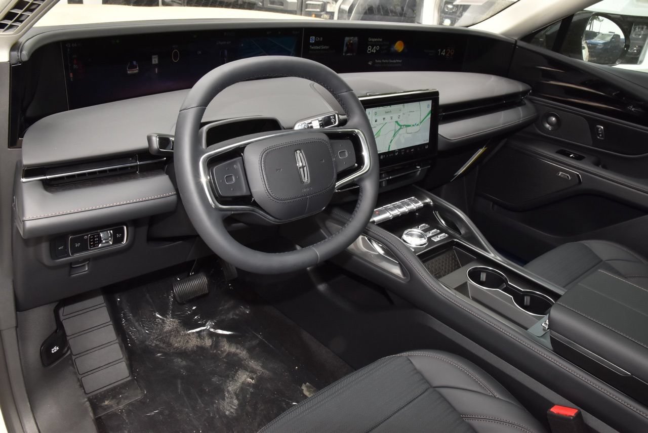New 2026 Lincoln Nautilus Reserve w/ Jet Appearance Package AWD/4WD image 43