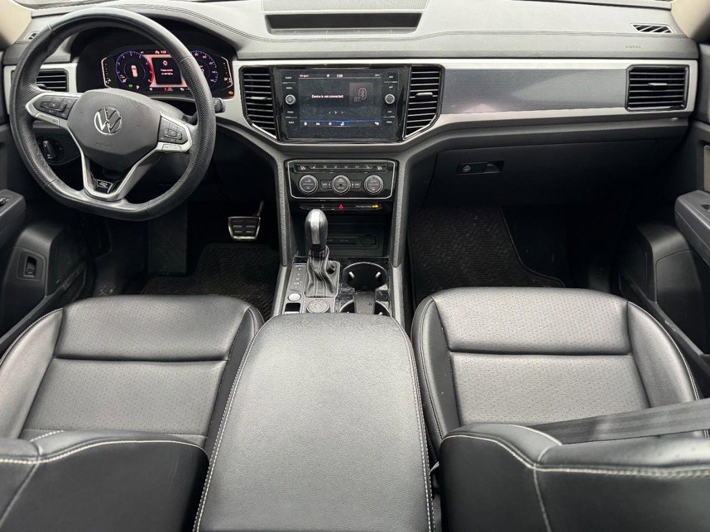 Used 2021 Volkswagen Atlas SEL R-Line image 14