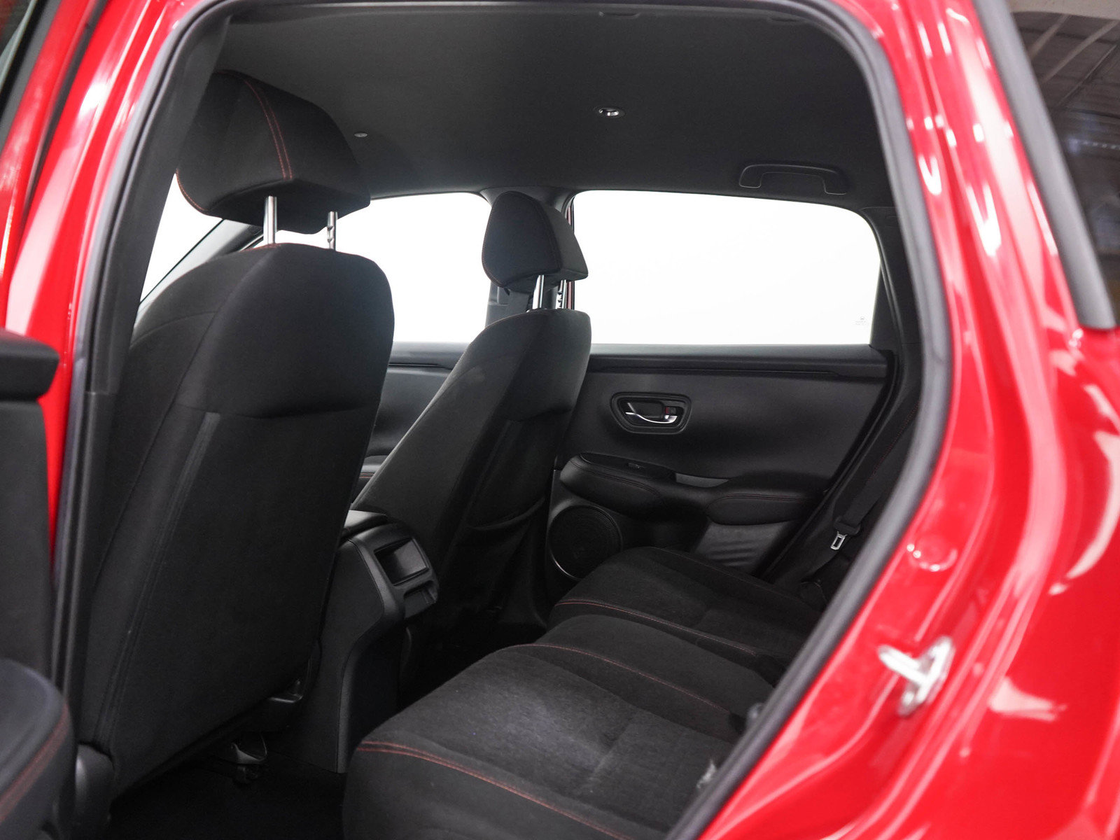 Used 2023 Honda HR-V Sport image 17