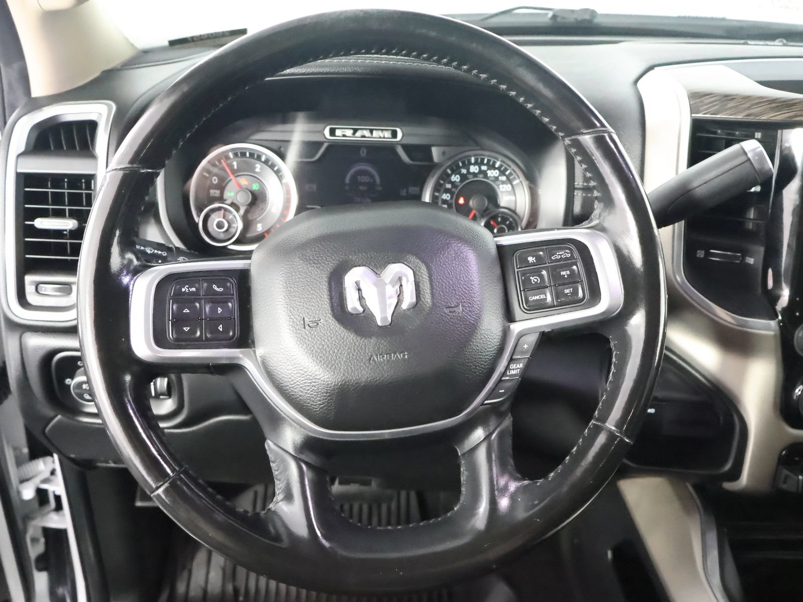 Used 2020 RAM 2500 Laramie AWD/4WD image 44
