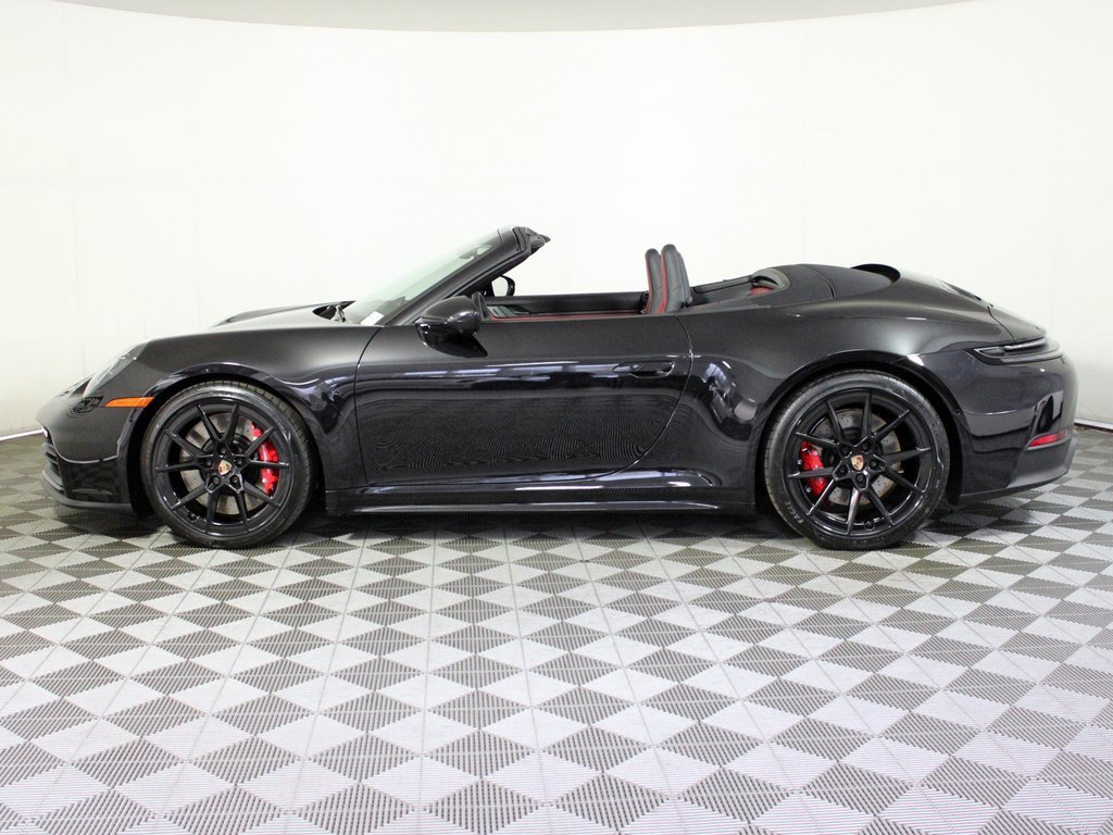 New 2026 Porsche 911 Carrera S image 2