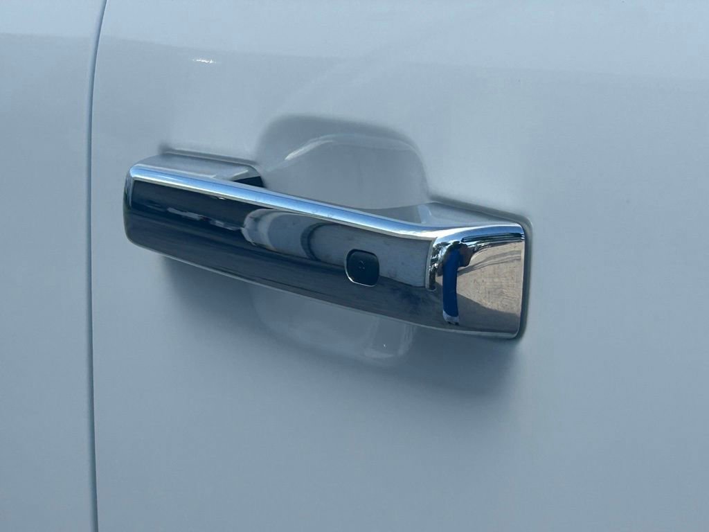 Used 2023 Ford F250 Lariat w/ Lariat Ultimate Package image 23