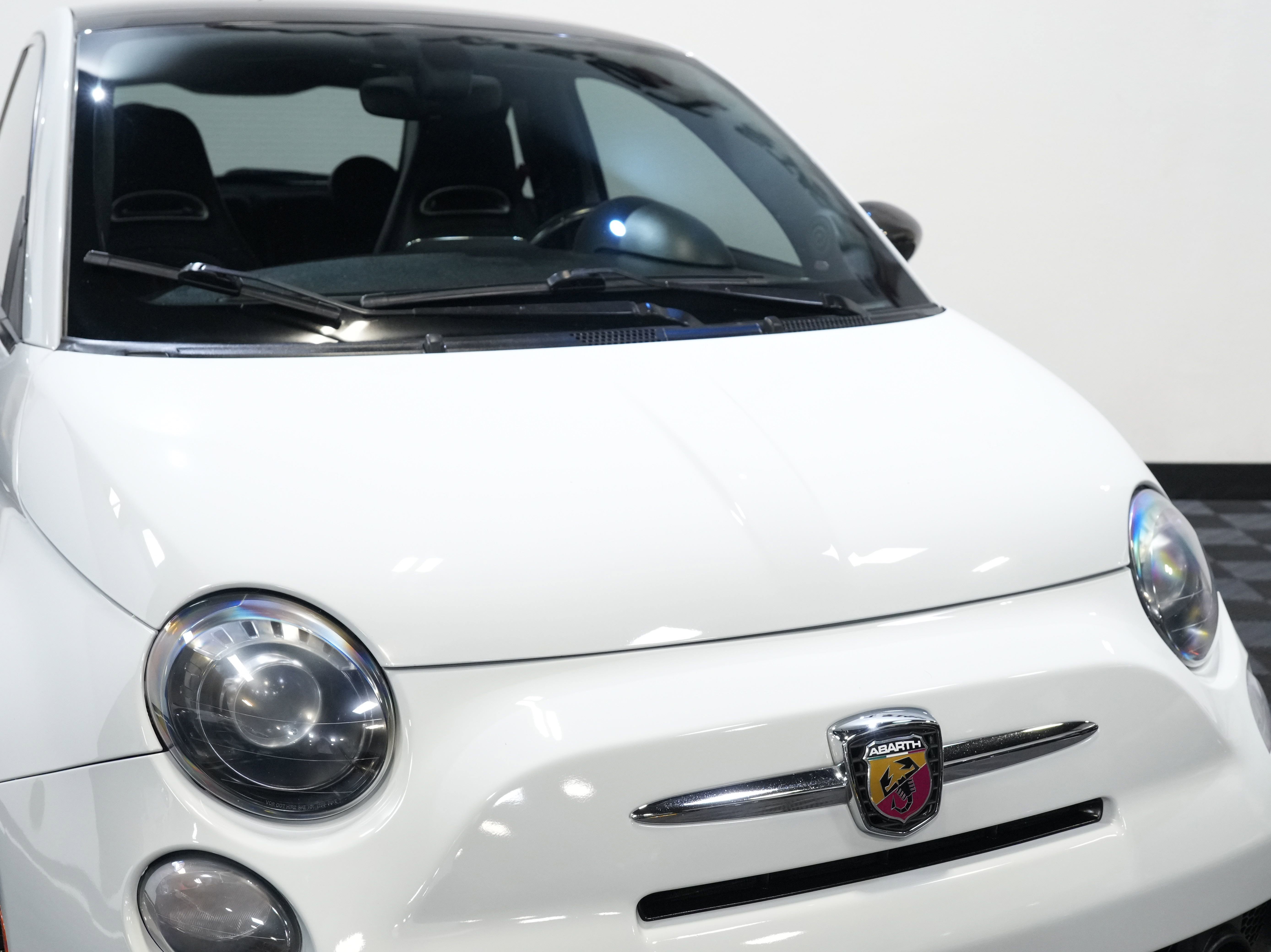 Used 2017 FIAT 500 Abarth w/ Popular Equipment Package image 12