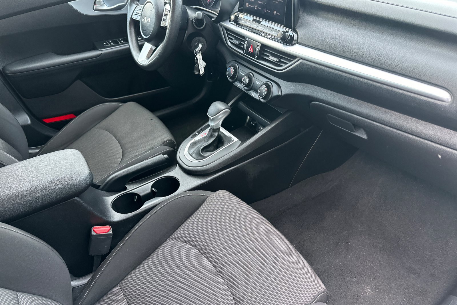 Used 2023 Kia Forte LXS image 16