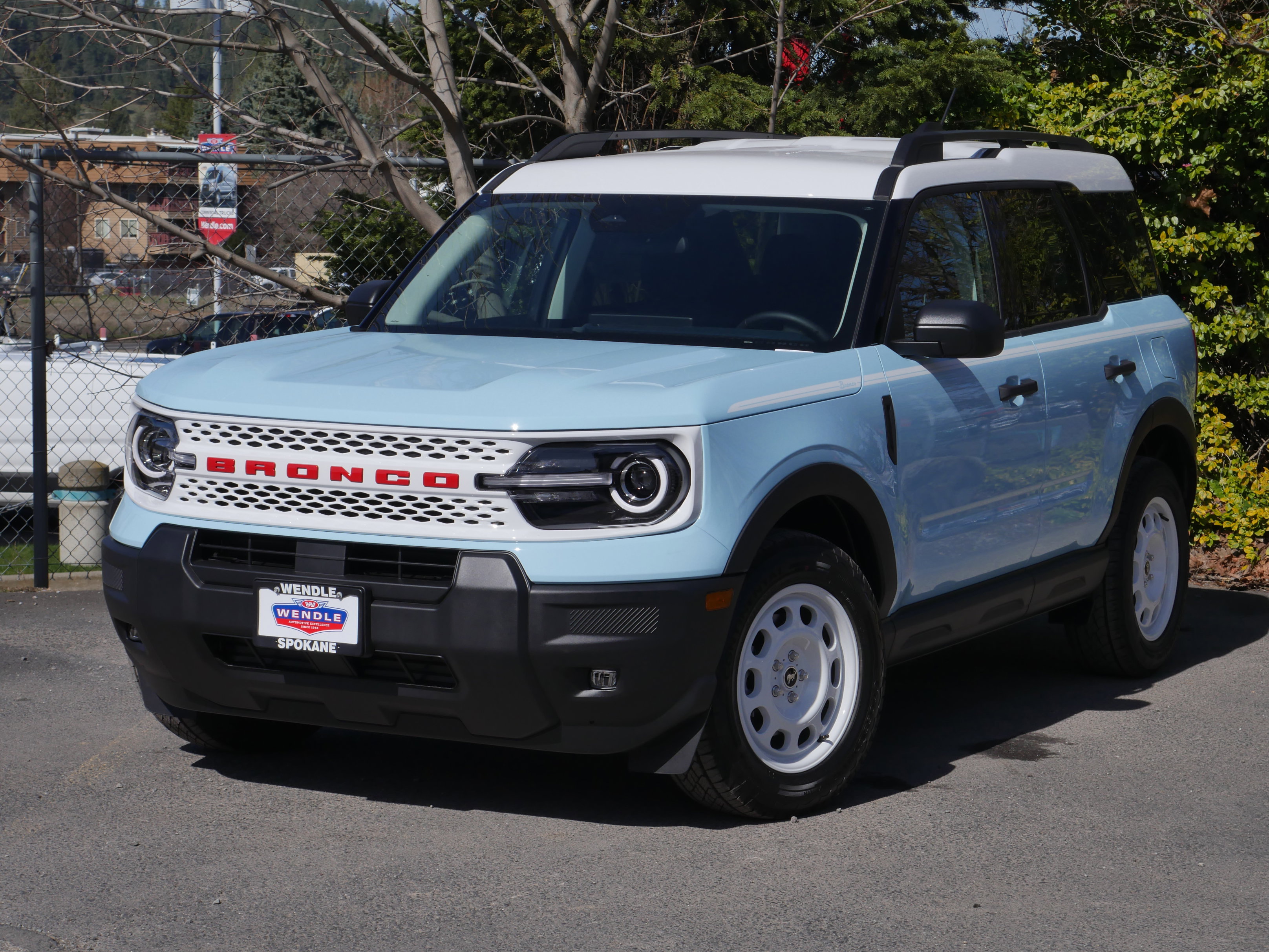 New 2026 Ford Bronco Sport Heritage w/ Convenience Package AWD/4WD image 2