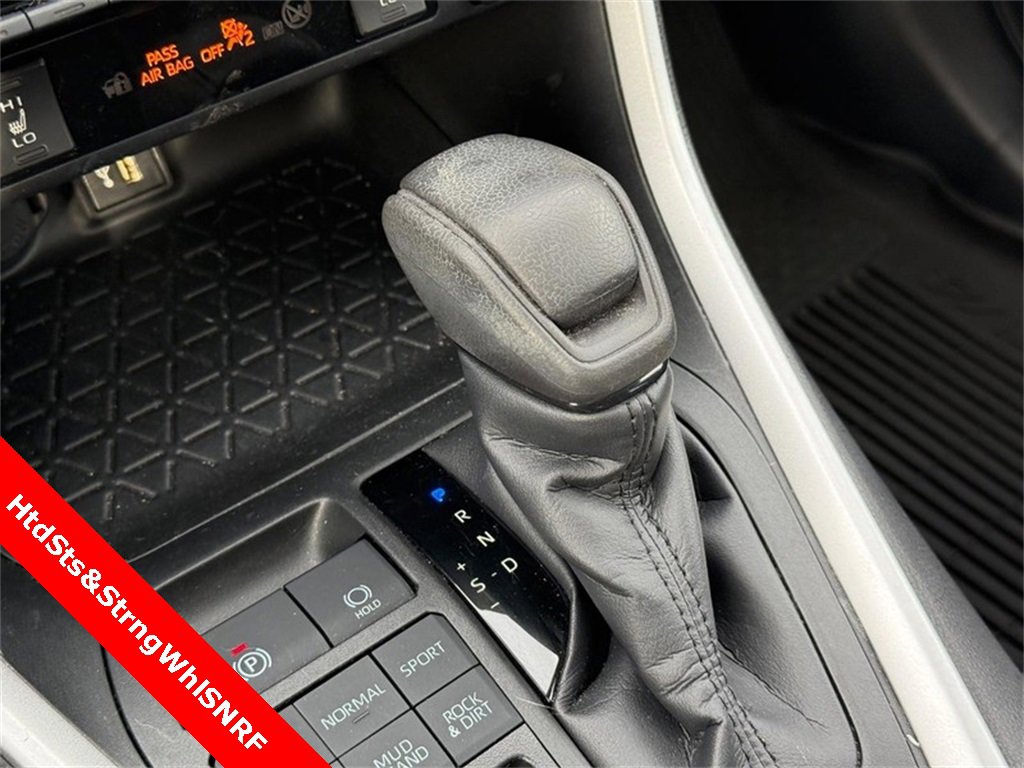 Used 2023 Toyota RAV4 XLE w/ Convenience Package image 26