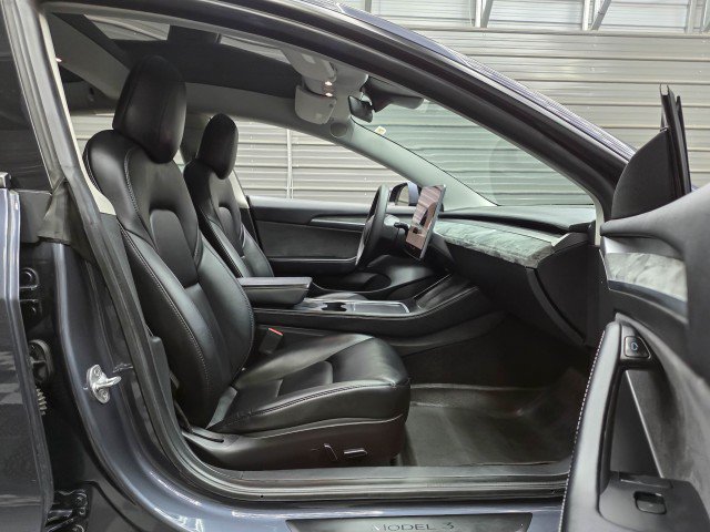 Used 2022 Tesla Model 3 Performance AWD/4WD image 14