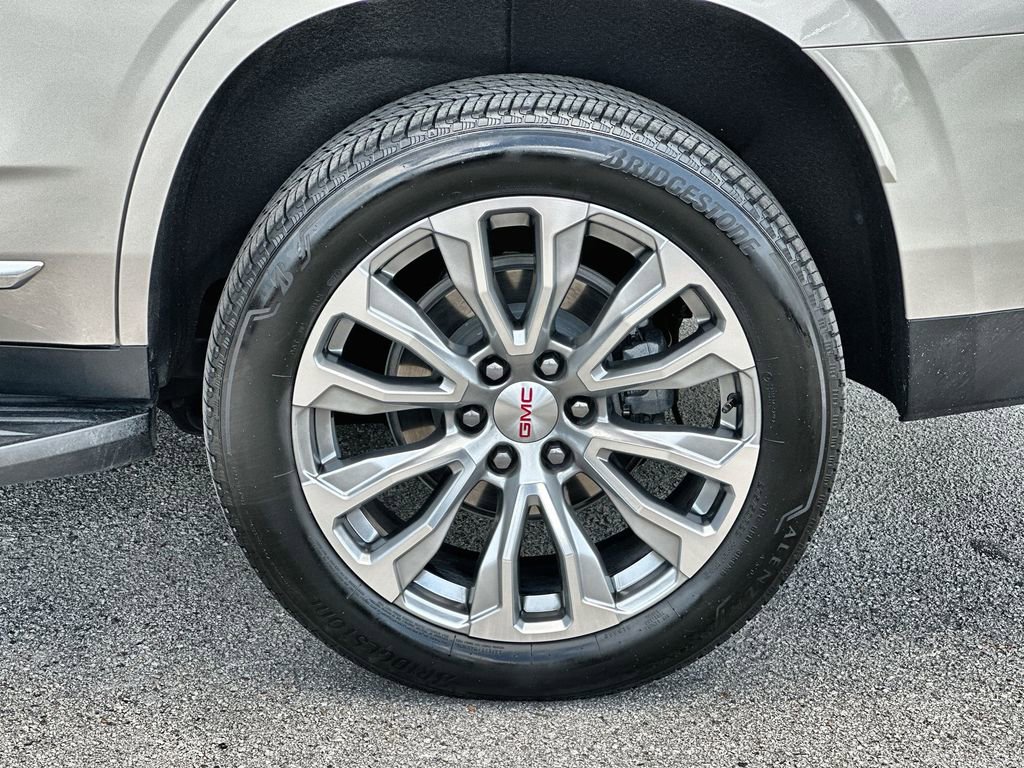 Certified 2024 GMC Yukon Denali AWD/4WD image 33