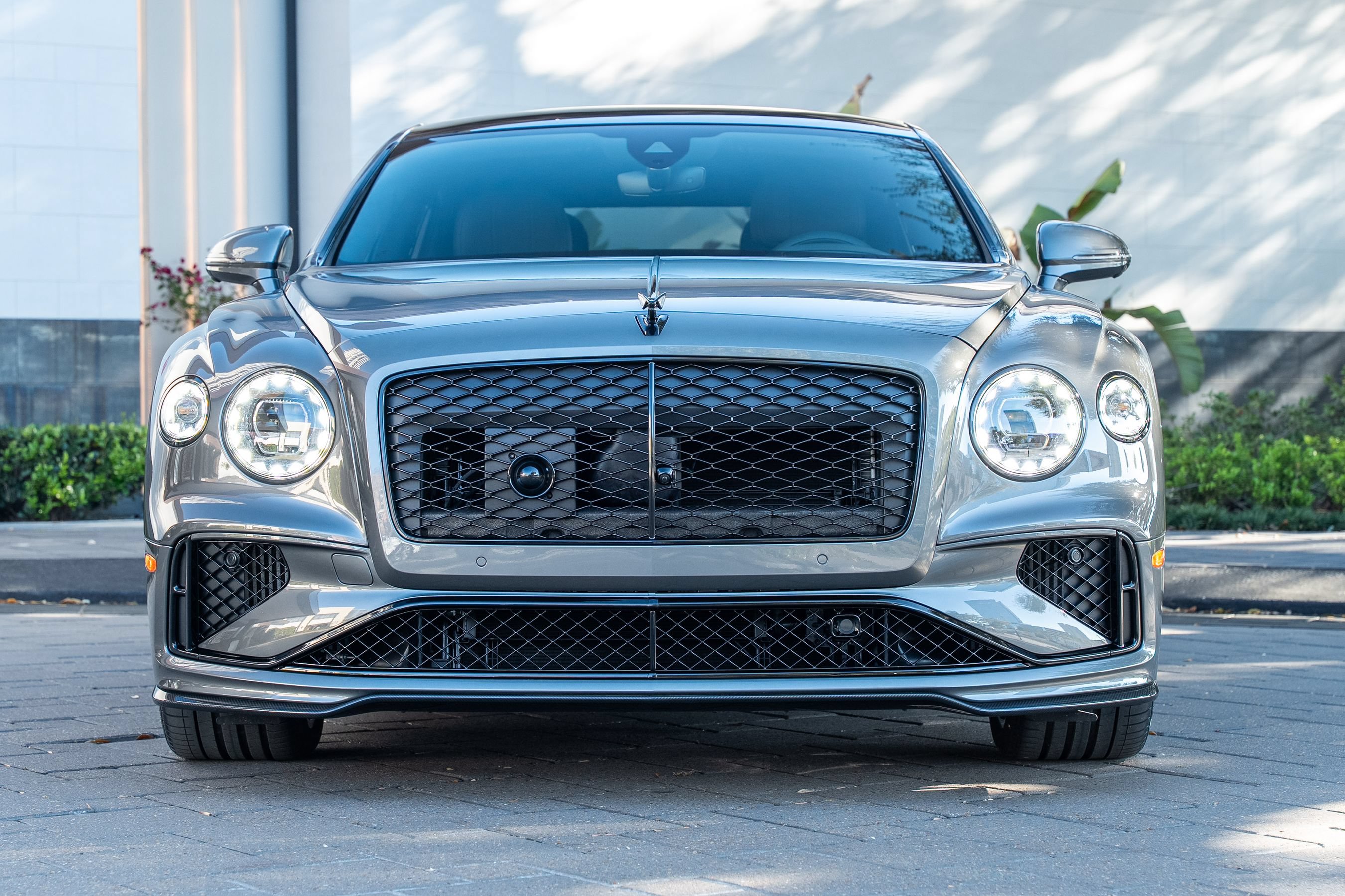 Certified 2025 Bentley Flying Spur Plug-In Hybrid AWD/4WD image 47