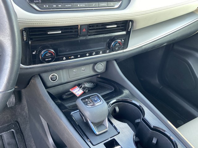 Used 2021 Nissan Rogue SV w/ Premium Package FWD image 38