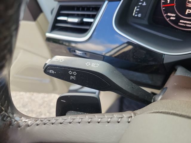Used 2018 Audi Q7 3.0T Prestige AWD/4WD image 24
