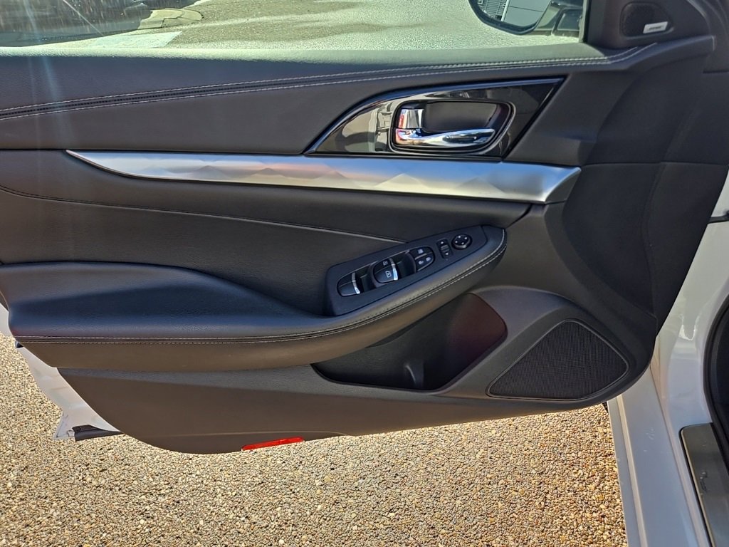 Used 2020 Nissan Maxima 3.5 SL w/ Floor Mat Group image 13