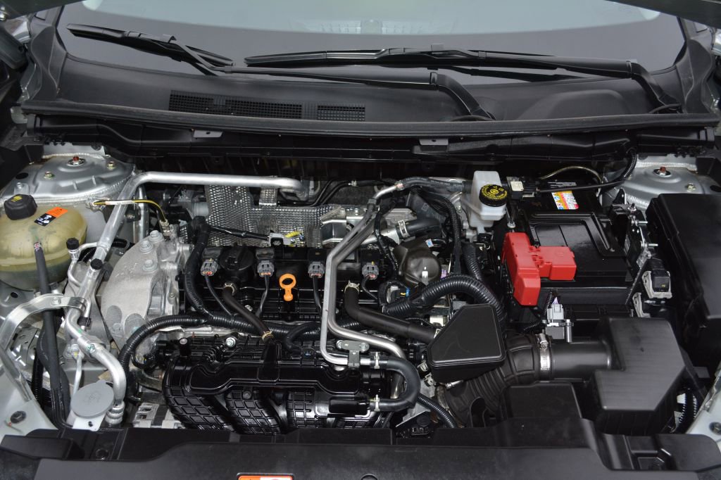 Used 2024 Mitsubishi Outlander SE image 14