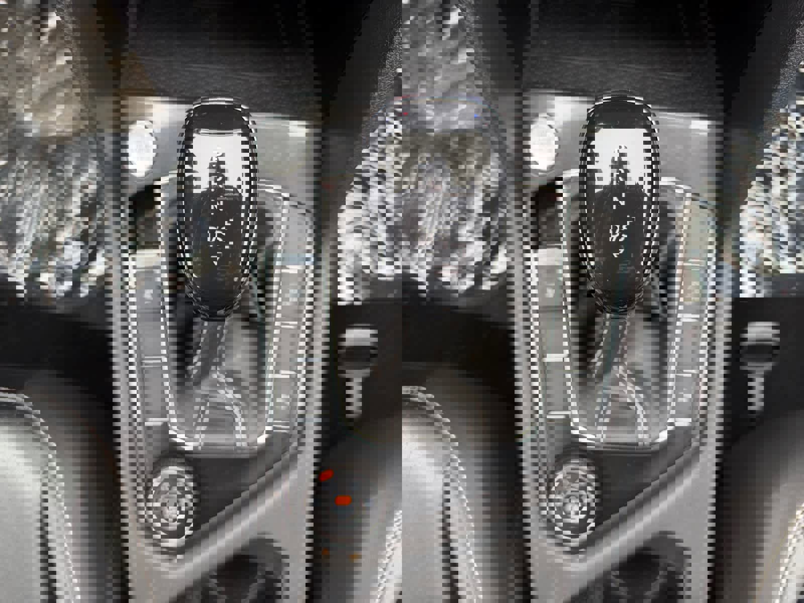 Used 2022 Volkswagen Tiguan SE R-Line image 15