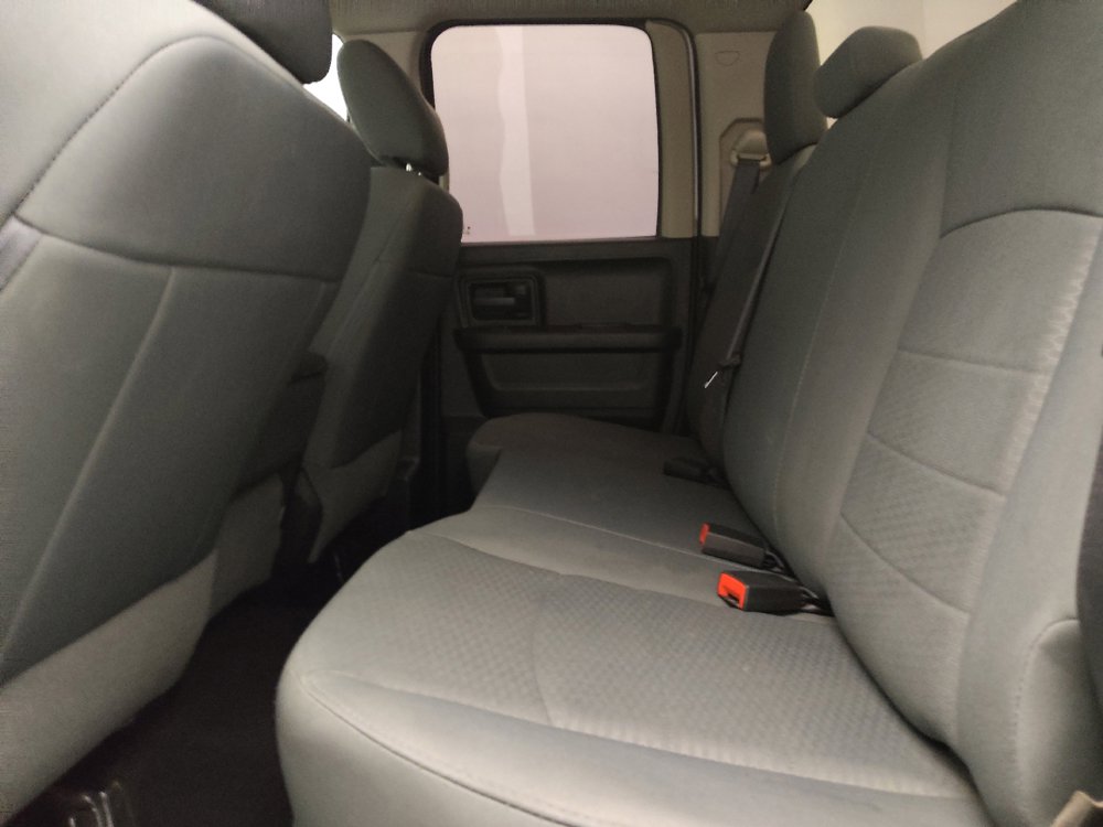 Used 2017 RAM 1500 Express RWD image 18