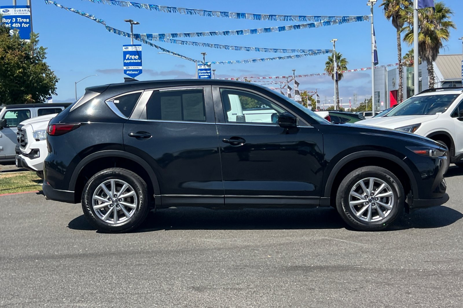 Used 2023 MAZDA CX-5 AWD 2.5 S w/ Select Package image 3