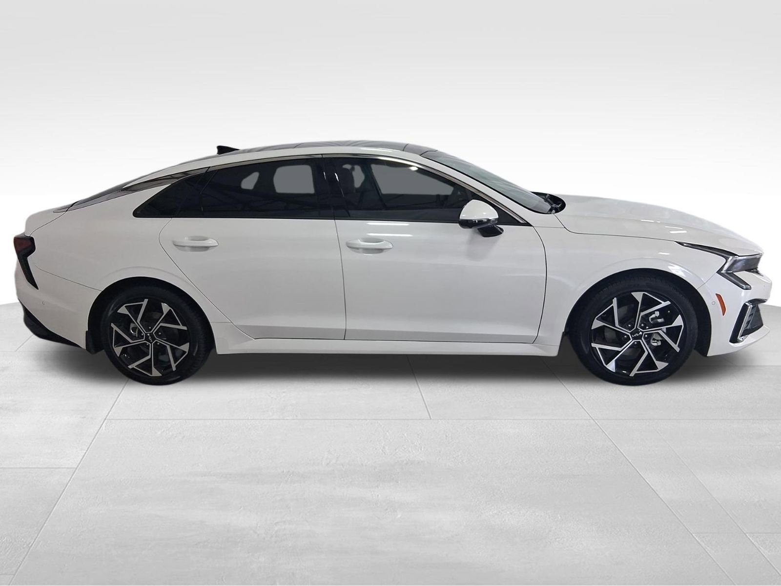 Used 2025 Kia K5 EX FWD image 4