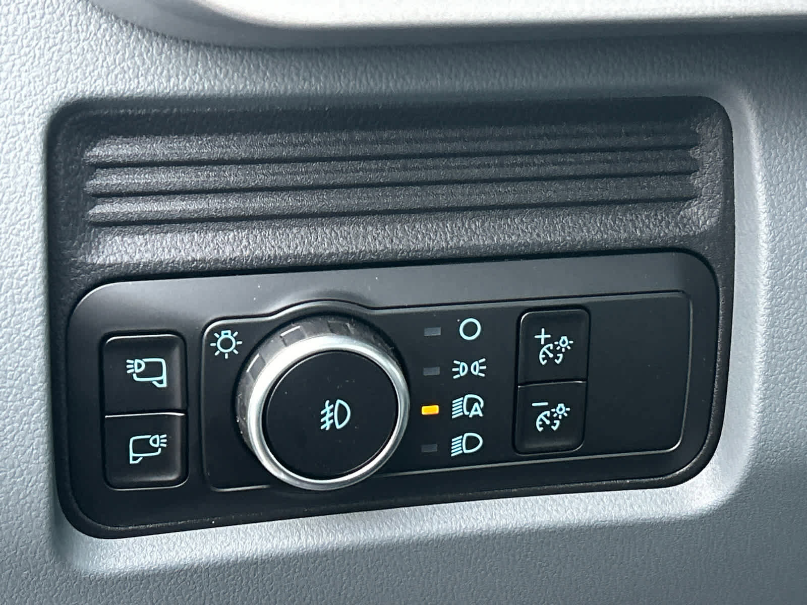 New 2026 Ford F250 XL image 17