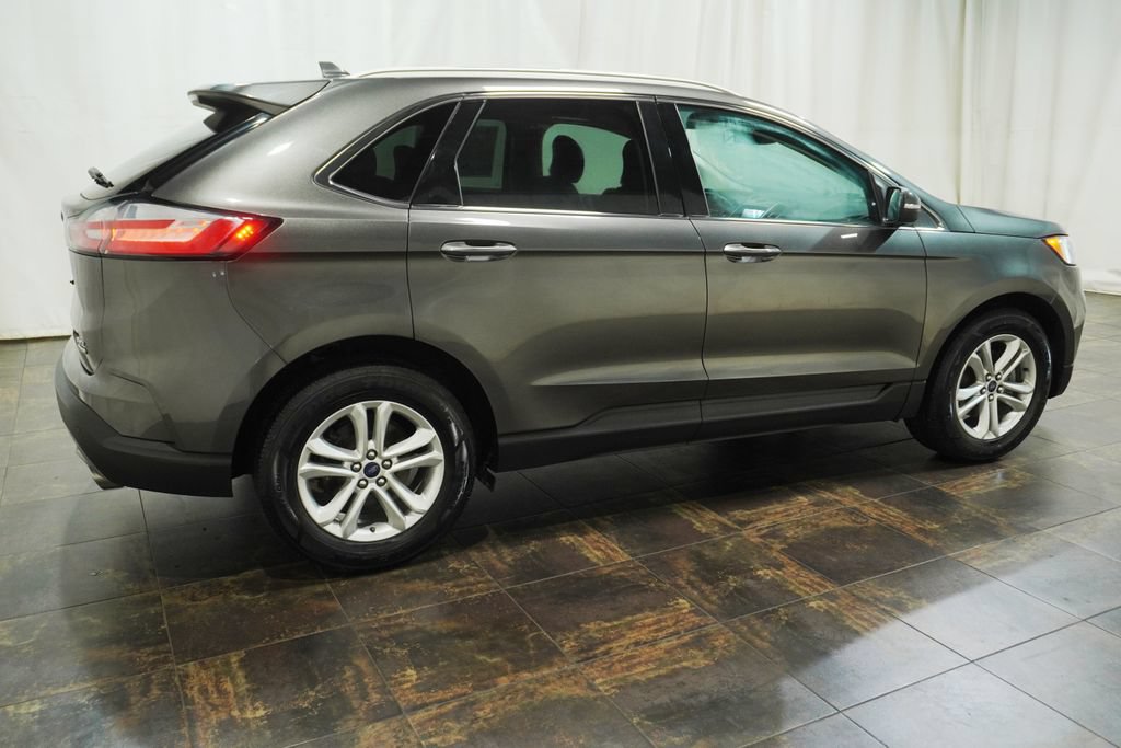 Used 2019 Ford Edge SEL w/ Equipment Group 201A FWD image 4