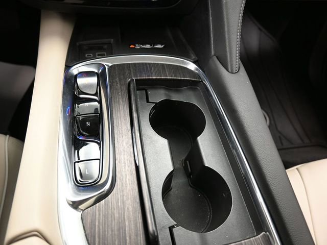 Used 2023 Buick Enclave Avenir w/ Avenir Technology Package FWD image 11