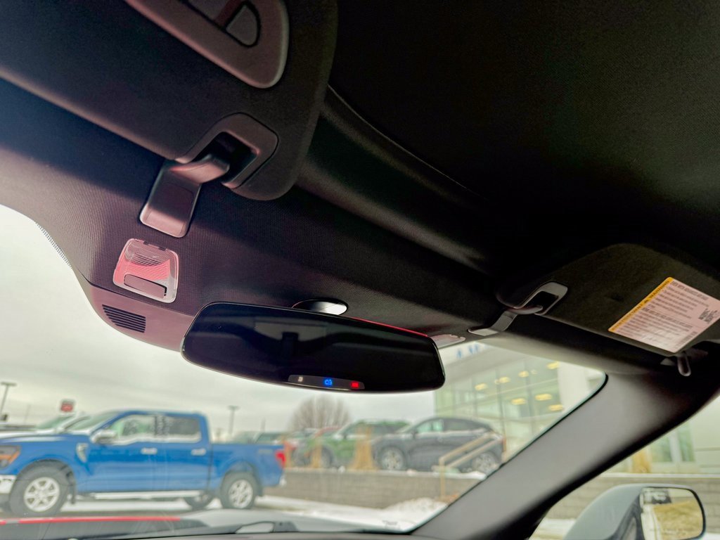 Used 2016 Chevrolet Corvette Z06 w/ 2LZ Preferred Equipment Group image 24