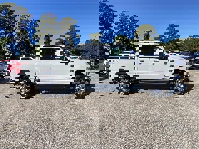 New 2026 Ford F350 4x4 Crew Cab Super Duty image 22