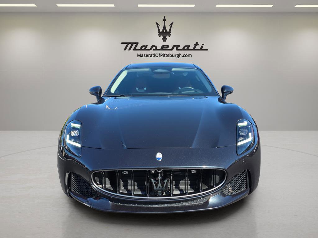Used 2024 Maserati GranTurismo Modena image 2