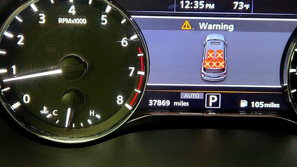Used 2022 INFINITI QX80 Sensory w/ Cargo Package image 15