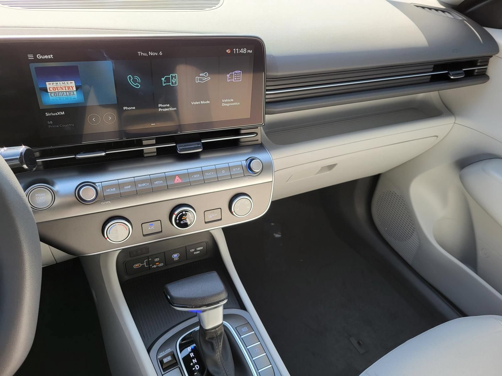 New 2026 Hyundai Kona SE FWD image 16