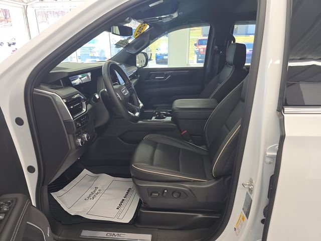Certified 2025 GMC Yukon Elevation w/ LPO, Yukon Black Package image 13