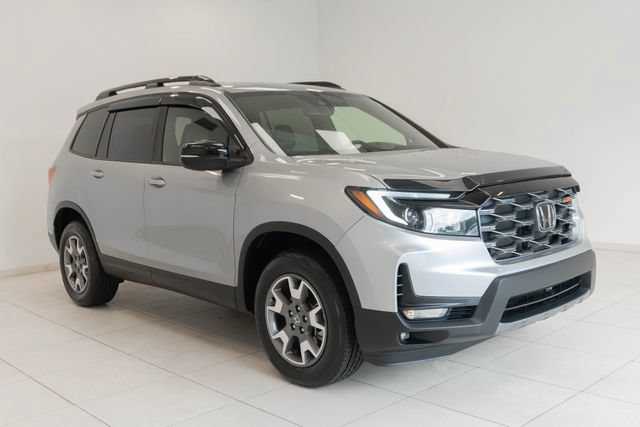 Used 2023 Honda Passport TrailSport image 7