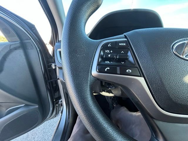 Used 2021 Hyundai Accent SEL image 14