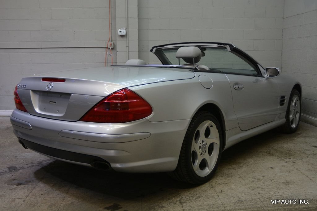 Used 2004 Mercedes-Benz SL 500 image 4