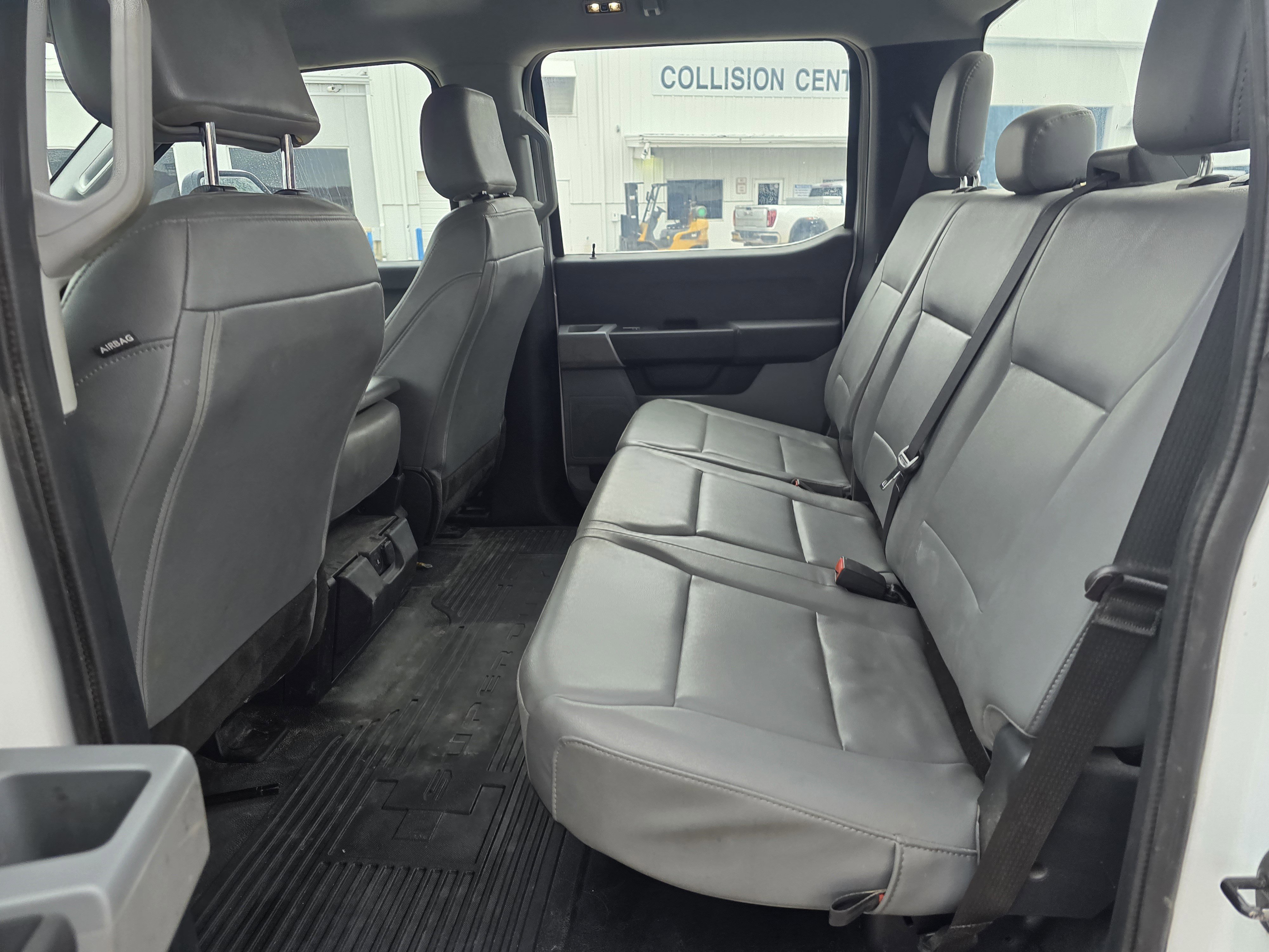 Used 2023 Ford F250 XL w/ FX4 Off-Road Package image 9