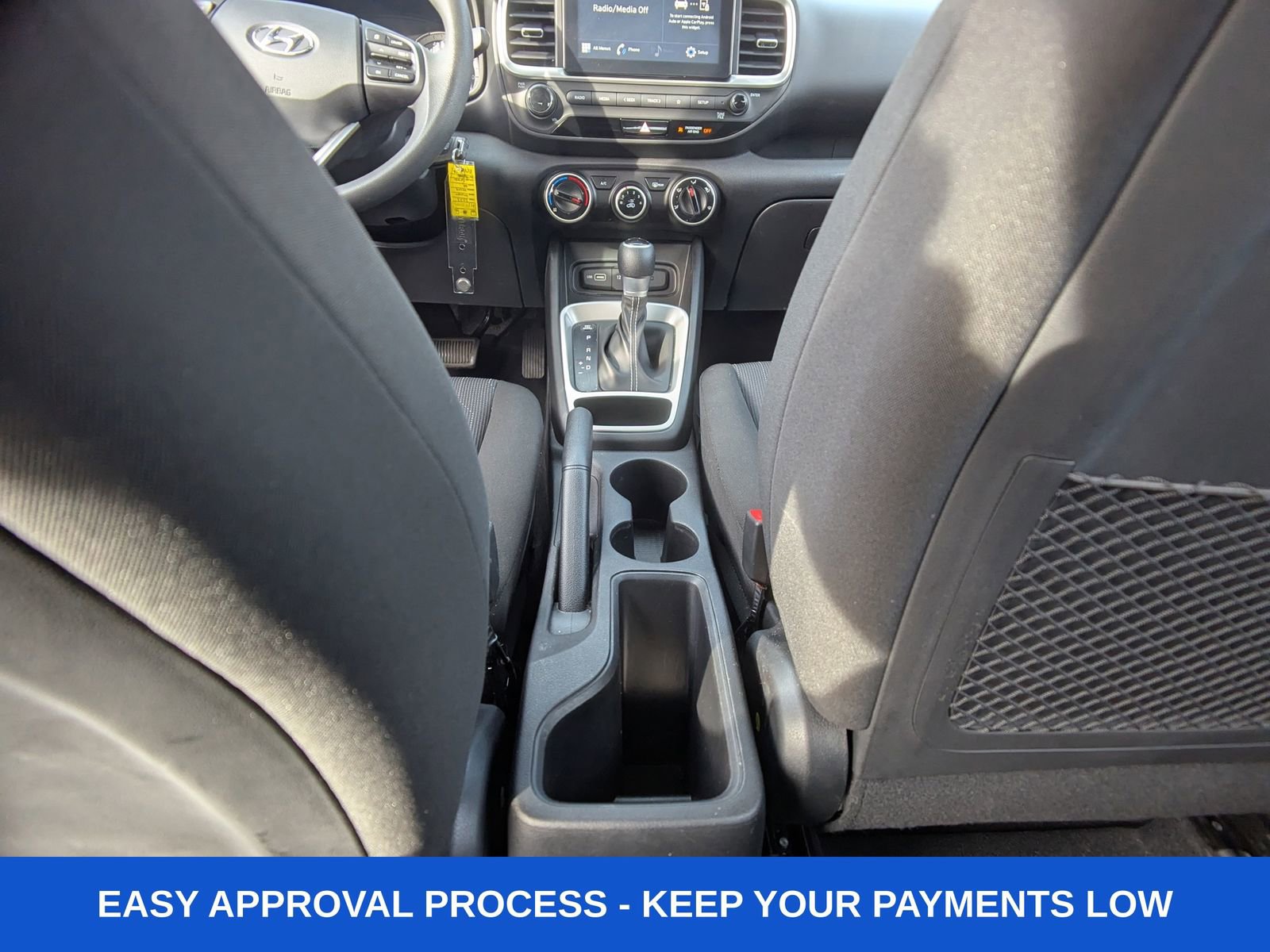 Used 2022 Hyundai Venue SE w/ Cargo Package image 19