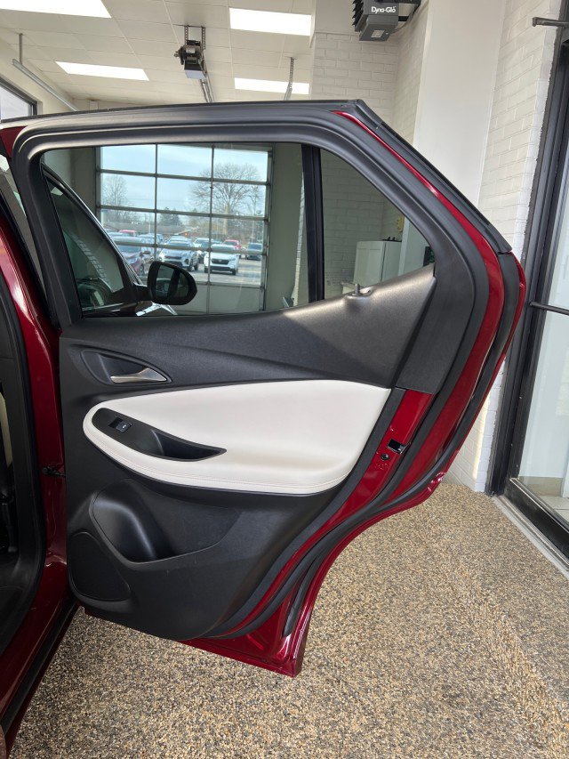 Used 2024 Buick Encore GX Avenir w/ Avenir Convenience Package image 16