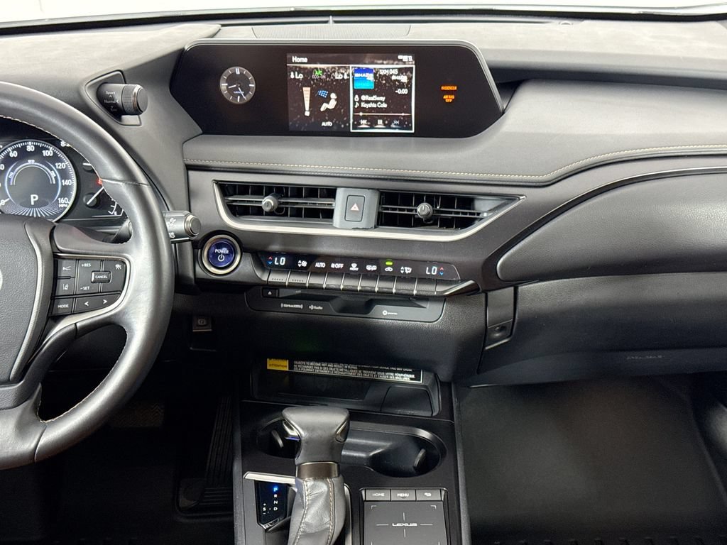Used 2022 Lexus UX 250h w/ Accessory Package (Z2) AWD/4WD image 14
