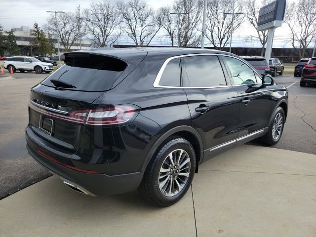 Certified 2023 Lincoln Nautilus FWD image 11