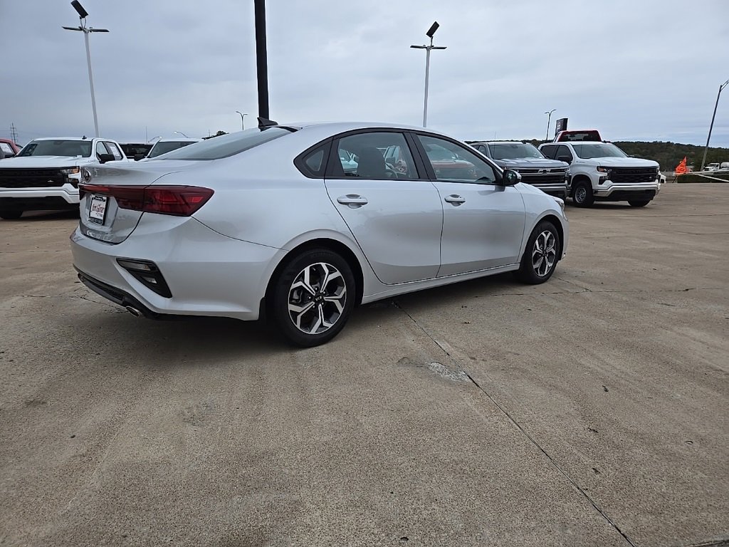 Used 2021 Kia Forte LXS image 5