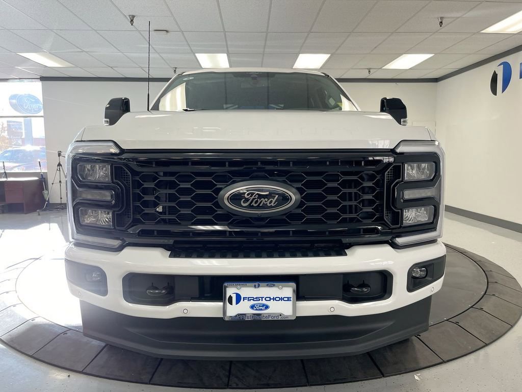 New 2026 Ford F350 4x4 Crew Cab Super Duty image 3