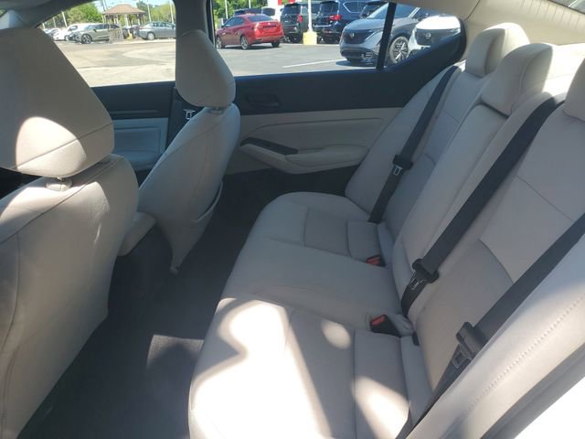 Used 2024 Nissan Altima 2.5 SV w/ SV Premium Package FWD image 11