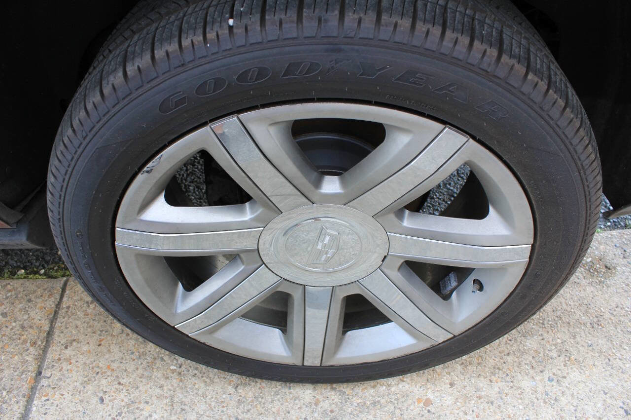 Used 2016 Cadillac Escalade Premium AWD/4WD image 6