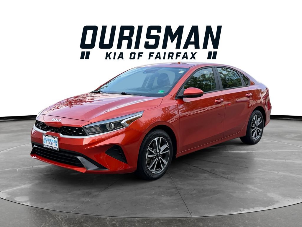 Certified 2022 Kia Forte LXS FWD image 3