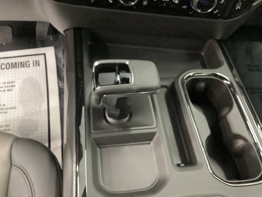 New 2026 Chevrolet Silverado 1500 ZR2 w/ Dark Appearance Package image 17
